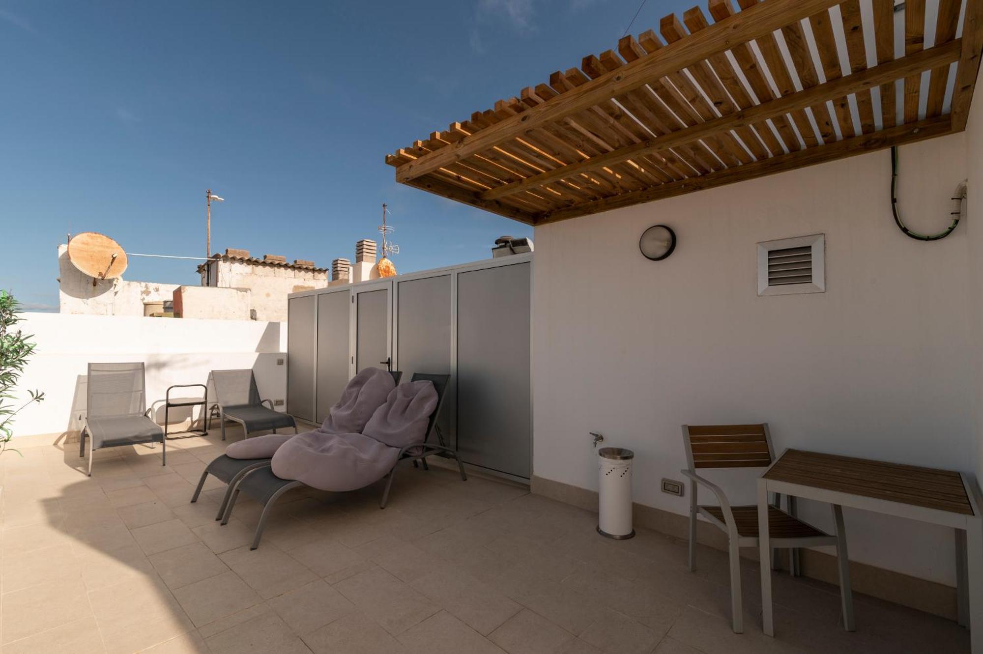 Nuevos Lightbooking Livian Suites Las Palmas Εξωτερικό φωτογραφία